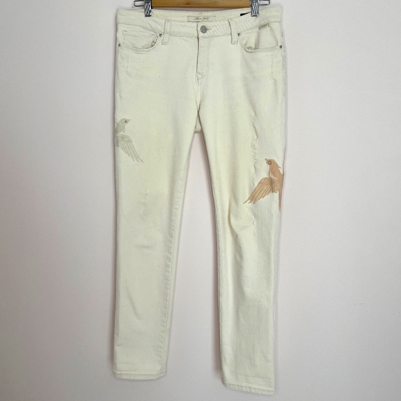 Boyfriend Jeans with Embroidery - Picture 6 of 12